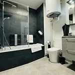 Le Poète - Confort - Parking Privé - Wifi Apartamento *
