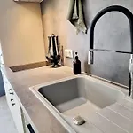 Apartamento Le Poète - Confort - Parking Privé - Wifi *