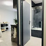 Le Poète - Confort - Parking Privé - Wifi Apartamento *